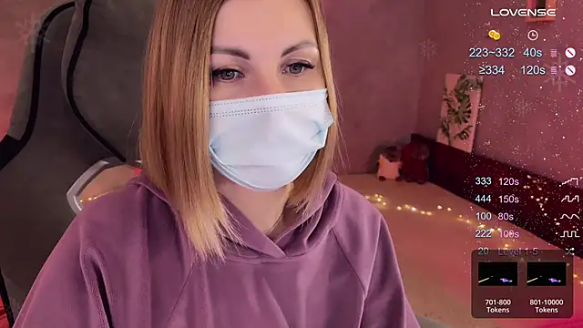 Snapshot of Your_Sweet_Lilu chatting on 17, 2, 2025 Your Sweet Lilu online show from 17, 2, 2025