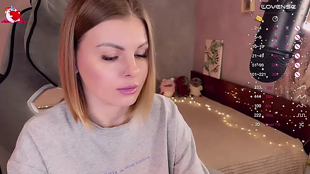 Snapshot of Your_Sweet_Lilu chatting on 14, 3, 2025 Your Sweet Lilu online show from 14, 3, 2025