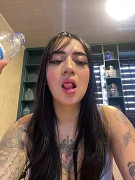 EmmyEvans1 online show from 31, 1, 2026