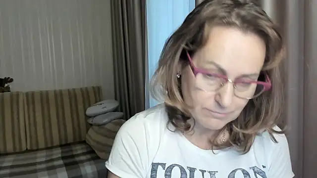 lauraoven online show from 27, 12, 2024