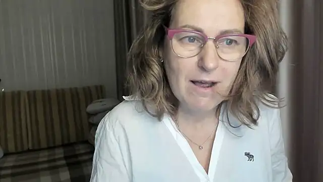 lauraoven online show from 28, 12, 2024