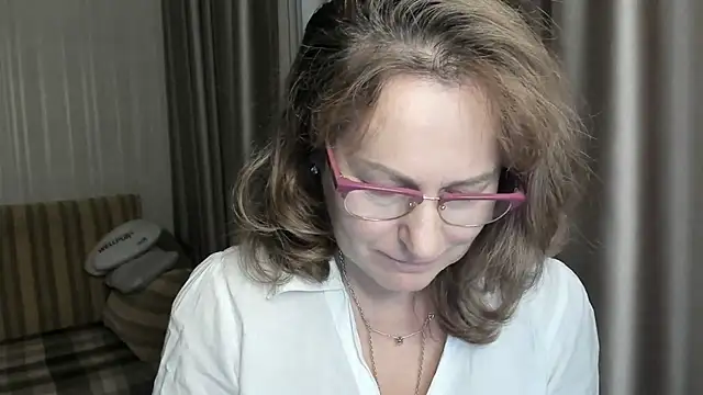 lauraoven online show from 5, 1, 2025