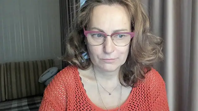 lauraoven online show from 8, 1, 2025