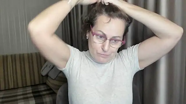 lauraoven online show from 13, 1, 2025