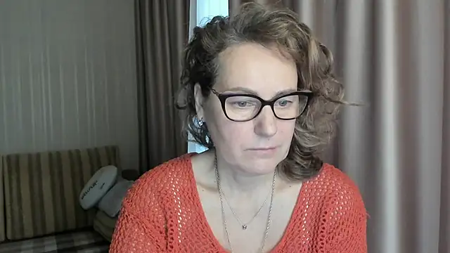 lauraoven online show from 19, 1, 2025