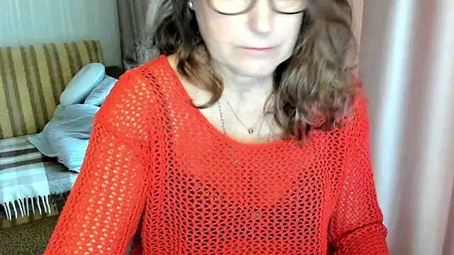 lauraoven online show from 2, 11, 2025