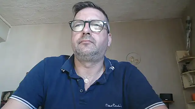 Snapshot of matrikes1 chatting on 7, 4, 2026 matrikes1 online show from 7, 4, 2026