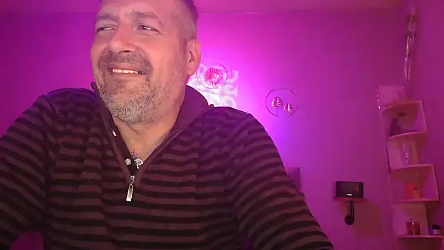 Snapshot of matrikes1 chatting on 13, 5, 2026 matrikes1 online show from 13, 5, 2026