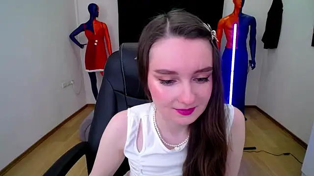 Snapshot of CloudGrace chatting on 17, 1, 2025 CloudGrace online show from 17, 1, 2025