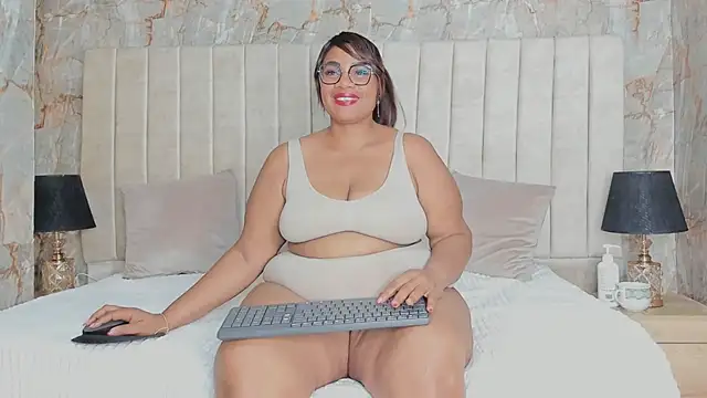 Snapshot of AranzaLatinBlacks chatting on 27, 1, 2025 AranzaLatinBlacks online show from 27, 1, 2025