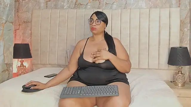 Snapshot of AranzaLatinBlacks chatting on 21, 2, 2025 AranzaLatinBlacks online show from 21, 2, 2025