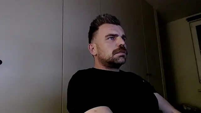 Snapshot of mrbigballs chatting on 29, 4, 2026 mrbigballs online show from 29, 4, 2026