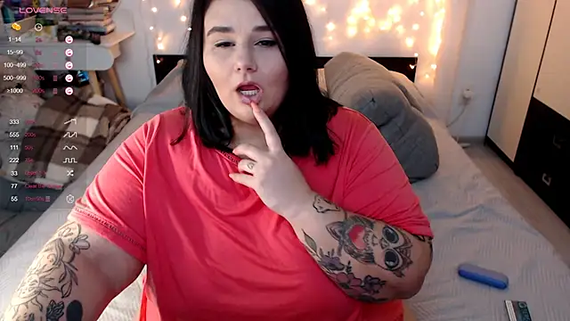 naughtykiss online show from 11, 9, 2025