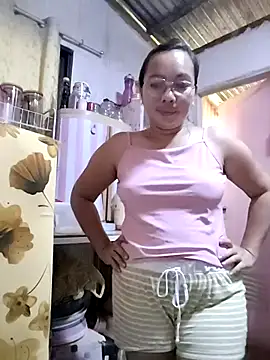 asianwet4u online show from 15, 3, 2025