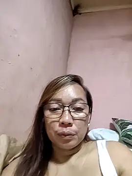 Snapshot of asianwet4u chatting on 25, 2, 2026 asianwet4u online show from 25, 2, 2026