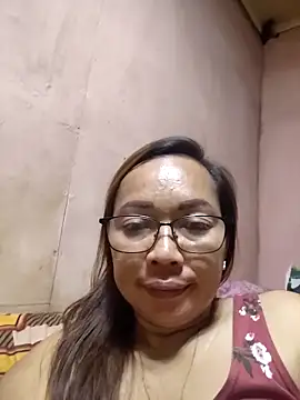 Snapshot of asianwet4u chatting on 3, 3, 2026 asianwet4u online show from 3, 3, 2026