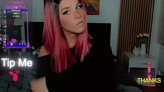 Snapshot of HelenSpellman chatting on 22, 6, 2026 HelenSpellman online show from 22, 6, 2026