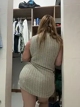 moniquerainx online show from 13, 2, 2025