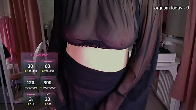 JuliaVilnet online show from 11, 2, 2025