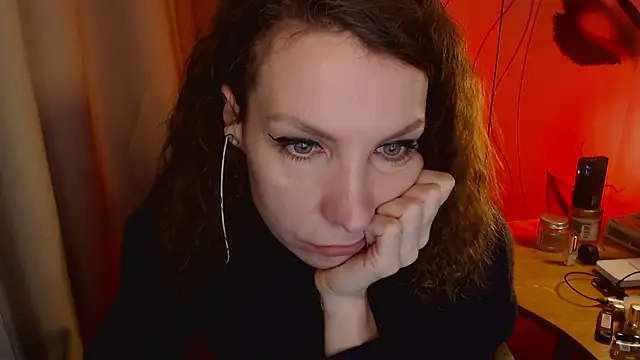 JohansonKatie online show from 18, 1, 2025