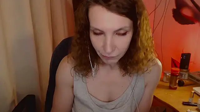 JohansonKatie online show from 20, 1, 2025