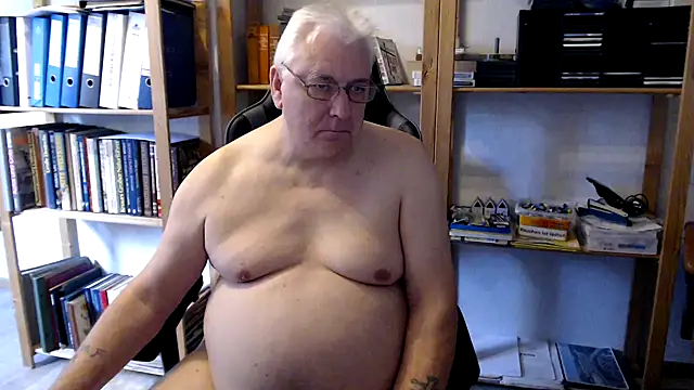 SchwanzhureXXL online show from 14, 9, 2025