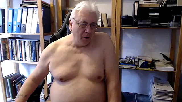 SchwanzhureXXL online show from 25, 3, 2026