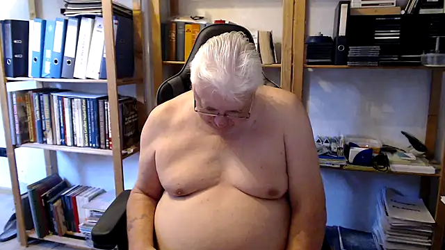 SchwanzhureXXL online show from 20, 6, 2026