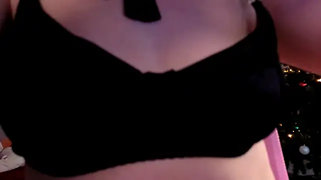MilenaSaint online show from 7, 1, 2025