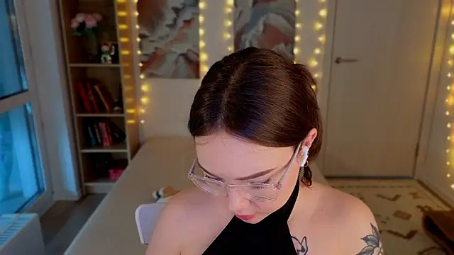 Snapshot of MilenaSaint chatting on 22, 6, 2026 MilenaSaint online show from 22, 6, 2026