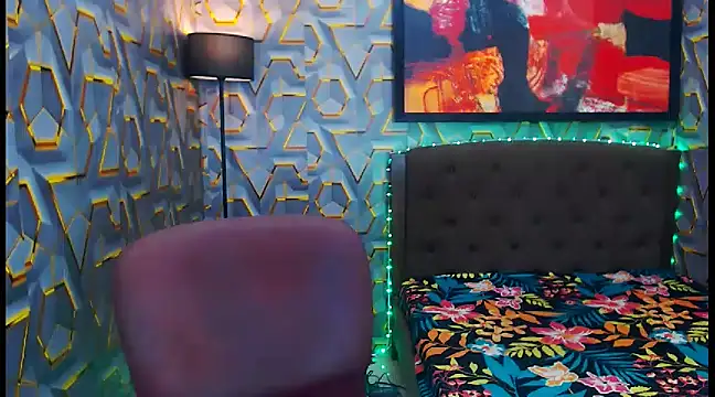 Snapshot of KylieMaxwellCaulfield_TS chatting on 19, 12, 2024 KylieMaxwellCaulfield TS online show from 19, 12, 2024