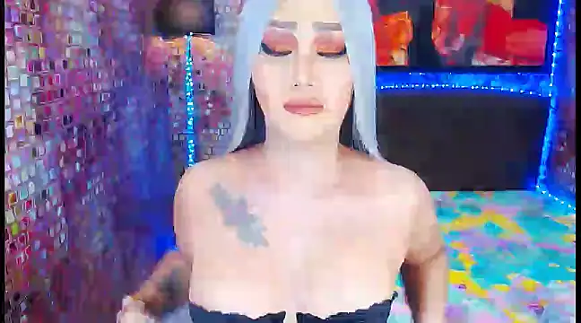 Snapshot of KylieMaxwellCaulfield_TS chatting on 22, 2, 2025 KylieMaxwellCaulfield TS online show from 22, 2, 2025