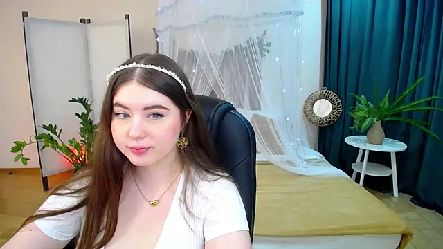 NicoleFoxery online show from 8, 2, 2025