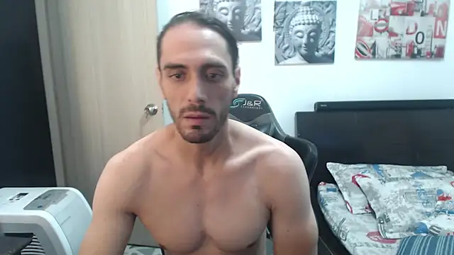Snapshot of samuelgarcia_ chatting on 3, 1, 2025 samuelgarcia online show from 3, 1, 2025