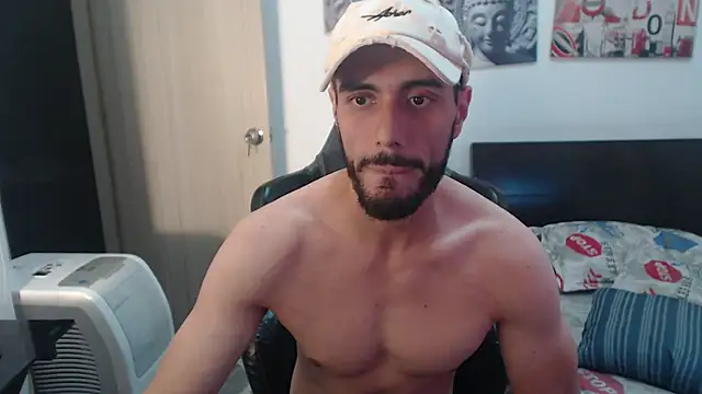 Snapshot of samuelgarcia_ chatting on 5, 3, 2025 samuelgarcia online show from 5, 3, 2025
