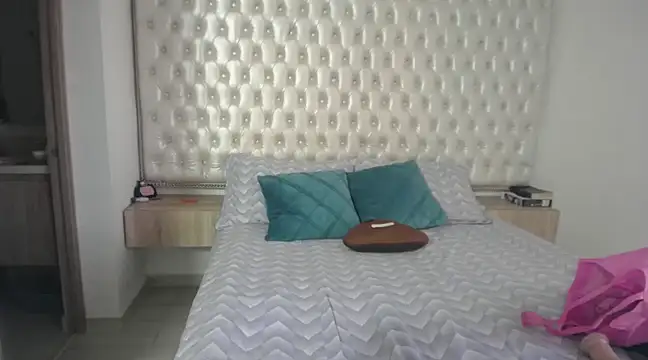 michell fun23 online show from 22, 1, 2025