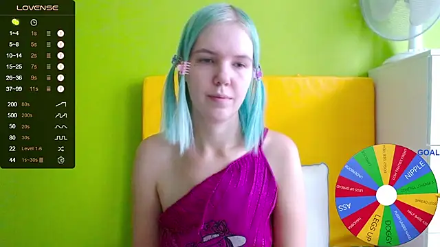 Ultra Meow online show from 27, 10, 2025