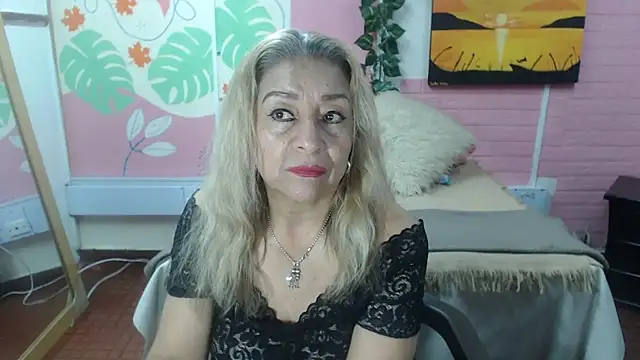 Snapshot of ZAMANTHA chatting on 25, 5, 2026 ZAMANTHA online show from 25, 5, 2026