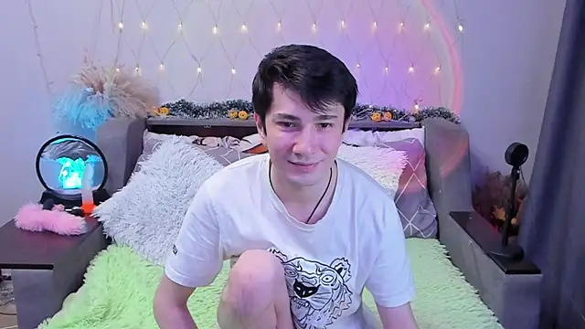 Yumi steve online show from 17, 12, 2025