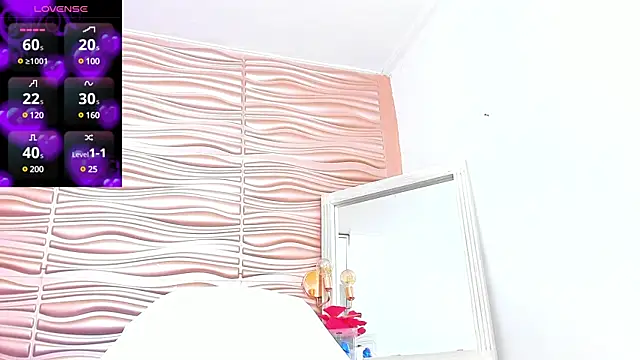 Snapshot of mia_pineda chatting on 1, 2, 2025 mia pineda online show from 1, 2, 2025