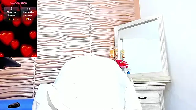 Snapshot of mia_pineda chatting on 24, 2, 2025 mia pineda online show from 24, 2, 2025