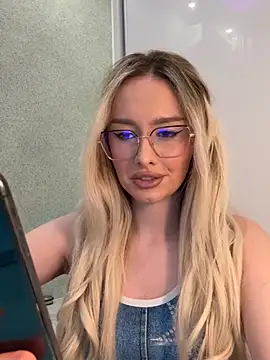 mollyxxx online show from 17, 1, 2025