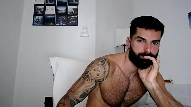 Verycutex online show from 11, 10, 2025