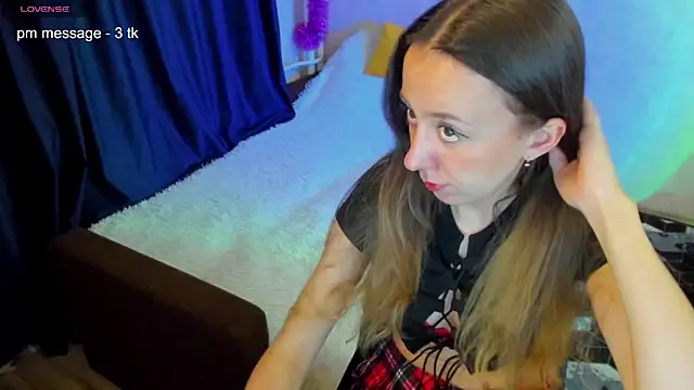 Snapshot of CurlySteph chatting on 7, 2, 2025 CurlySteph online show from 7, 2, 2025