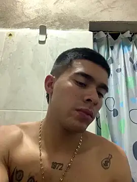 Yordy xx online show from 6, 11, 2025