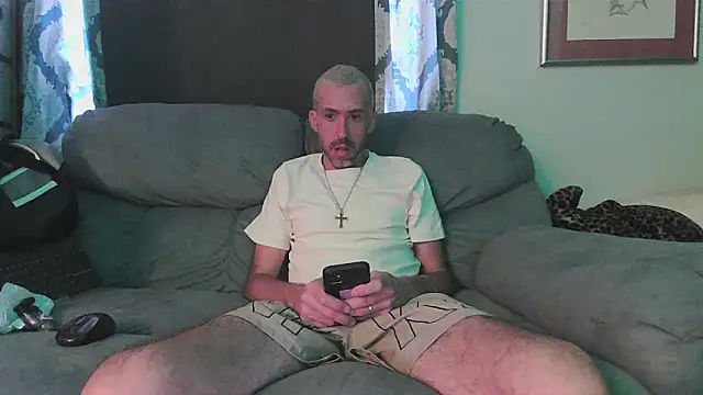 Snapshot of smokenstrokex chatting on 15, 10, 2025 smokenstrokex online show from 15, 10, 2025