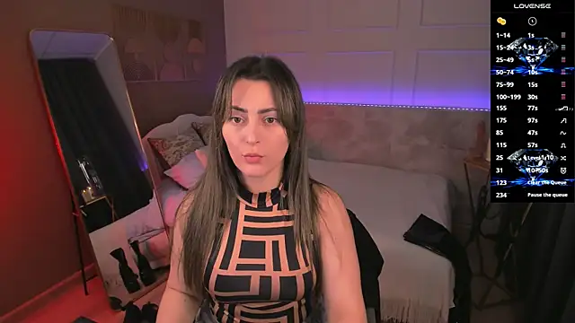 Snapshot of KylieMellow chatting on 25, 7, 2026 KylieMellow online show from 25, 7, 2026