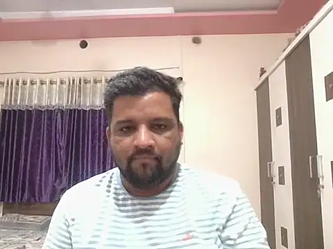 Snapshot of dhruv_love chatting on 20, 6, 2026 dhruv love online show from 20, 6, 2026