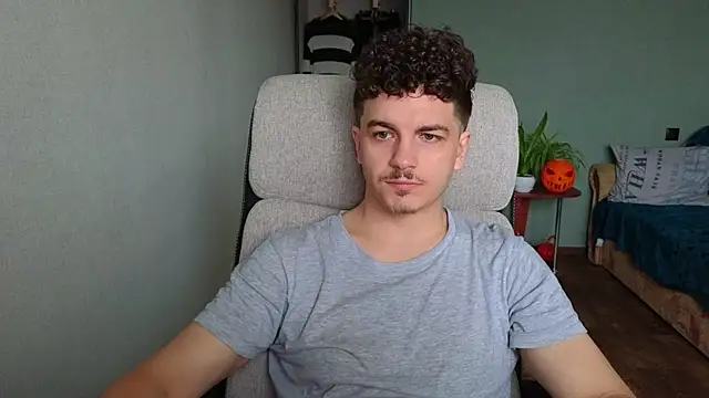 Remy Miles online show from 28, 11, 2025