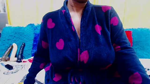Snapshot of Bustydiva88 chatting on 20, 12, 2024 Bustydiva88 online show from 20, 12, 2024